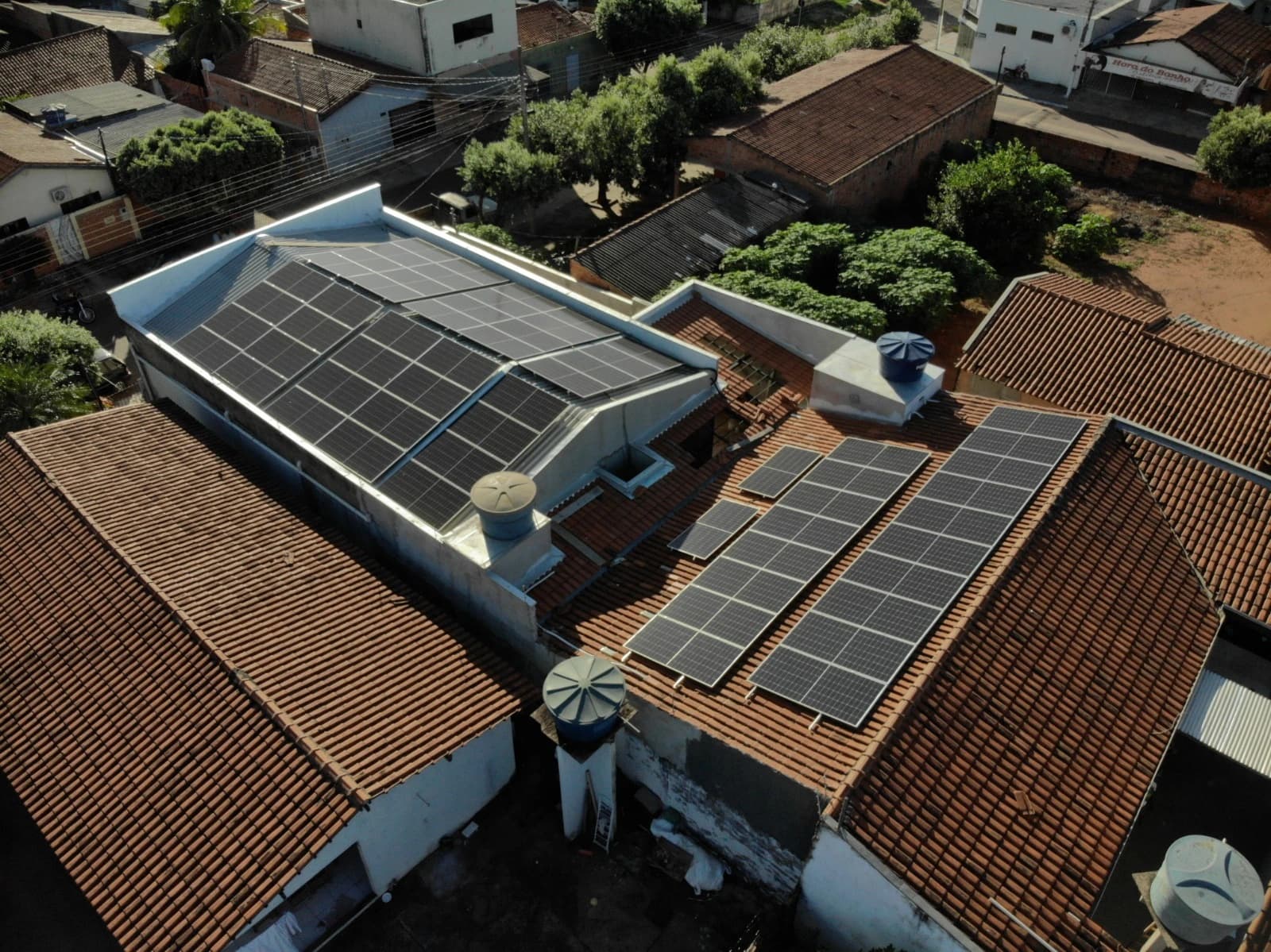 Sistema Comercial 33kWp
